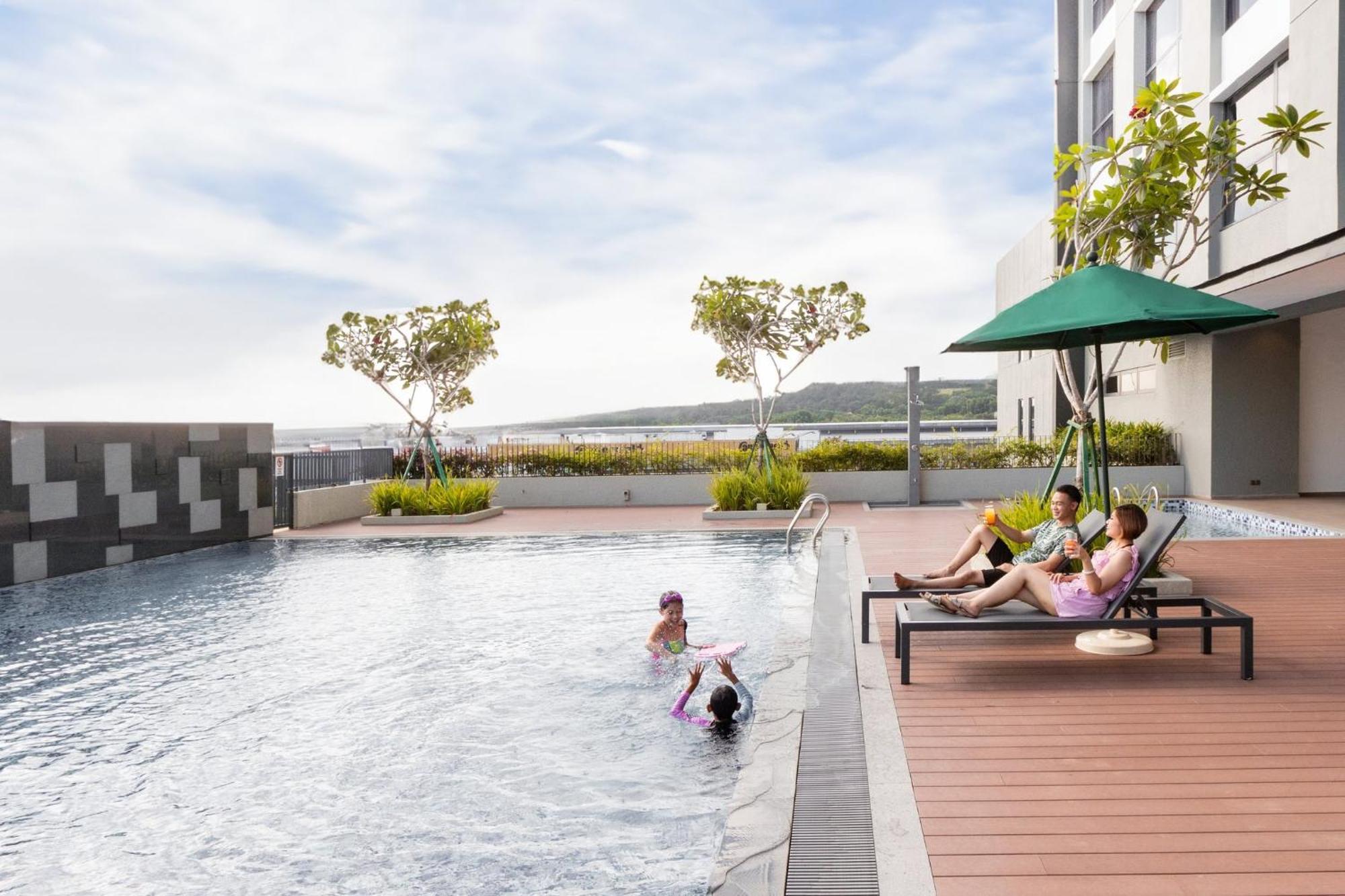 Holiday Inn Sepang - Airport Exterior photo